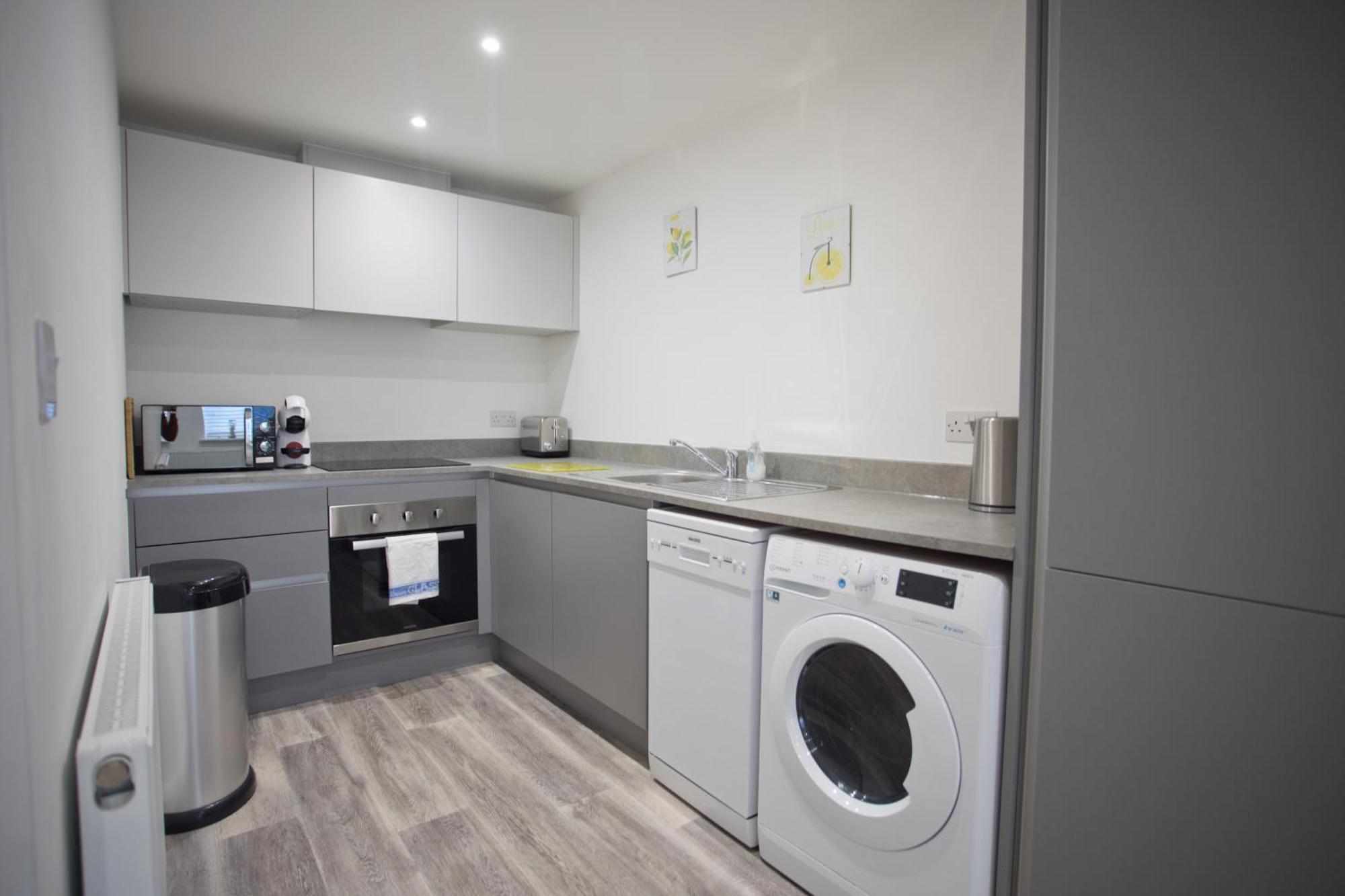 Sea Air - 2 Bedrooms - Parking - Mins To Beach Bournemouth Kültér fotó