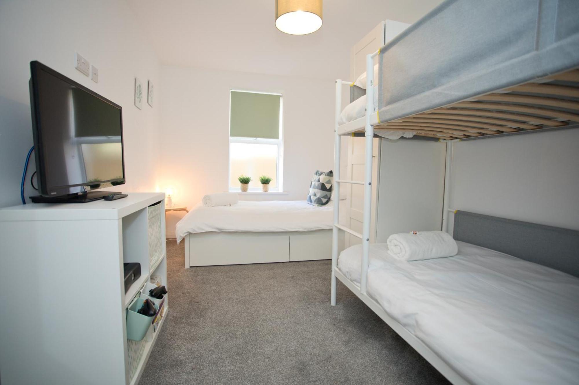 Sea Air - 2 Bedrooms - Parking - Mins To Beach Bournemouth Kültér fotó