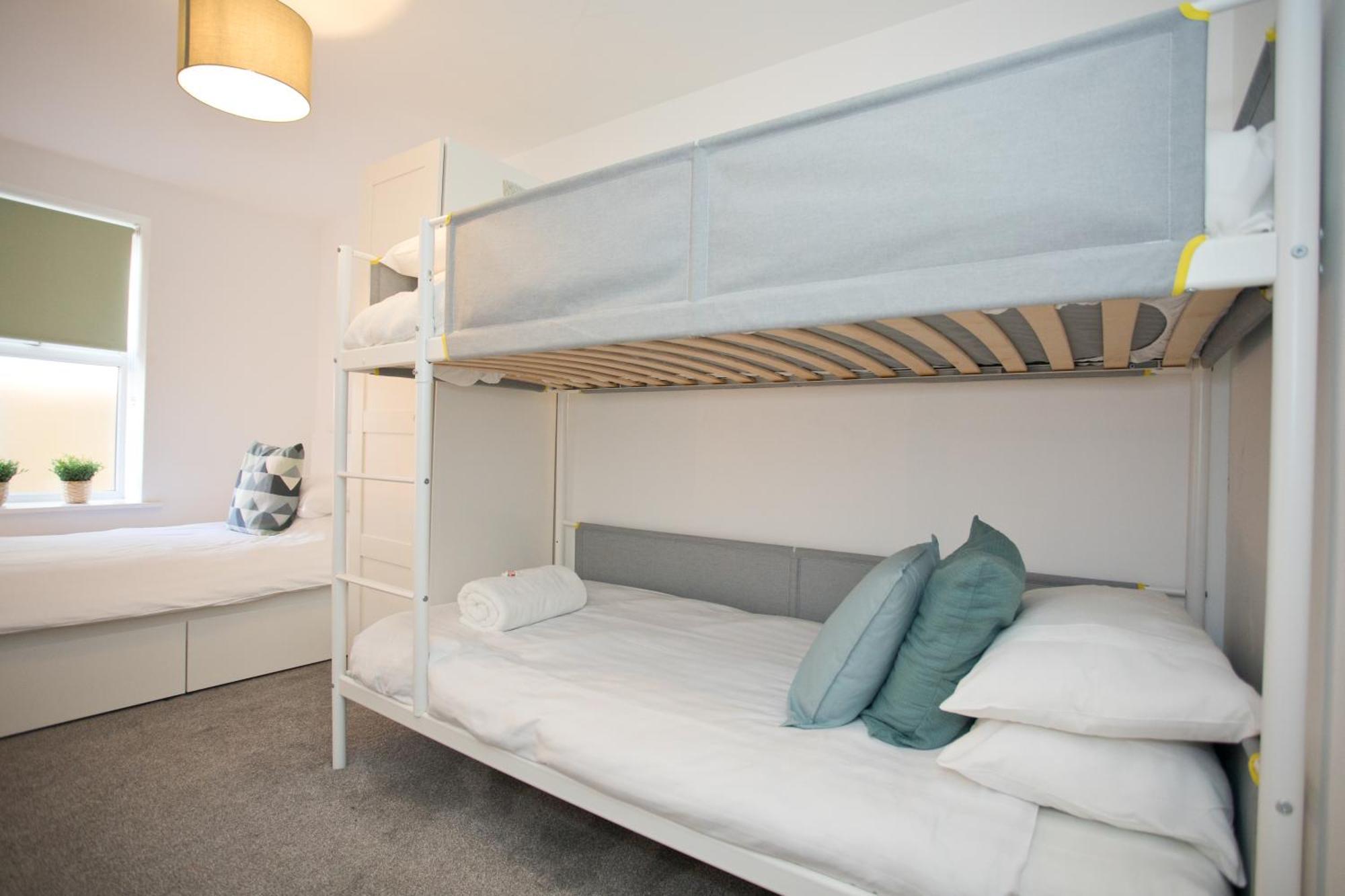 Sea Air - 2 Bedrooms - Parking - Mins To Beach Bournemouth Kültér fotó
