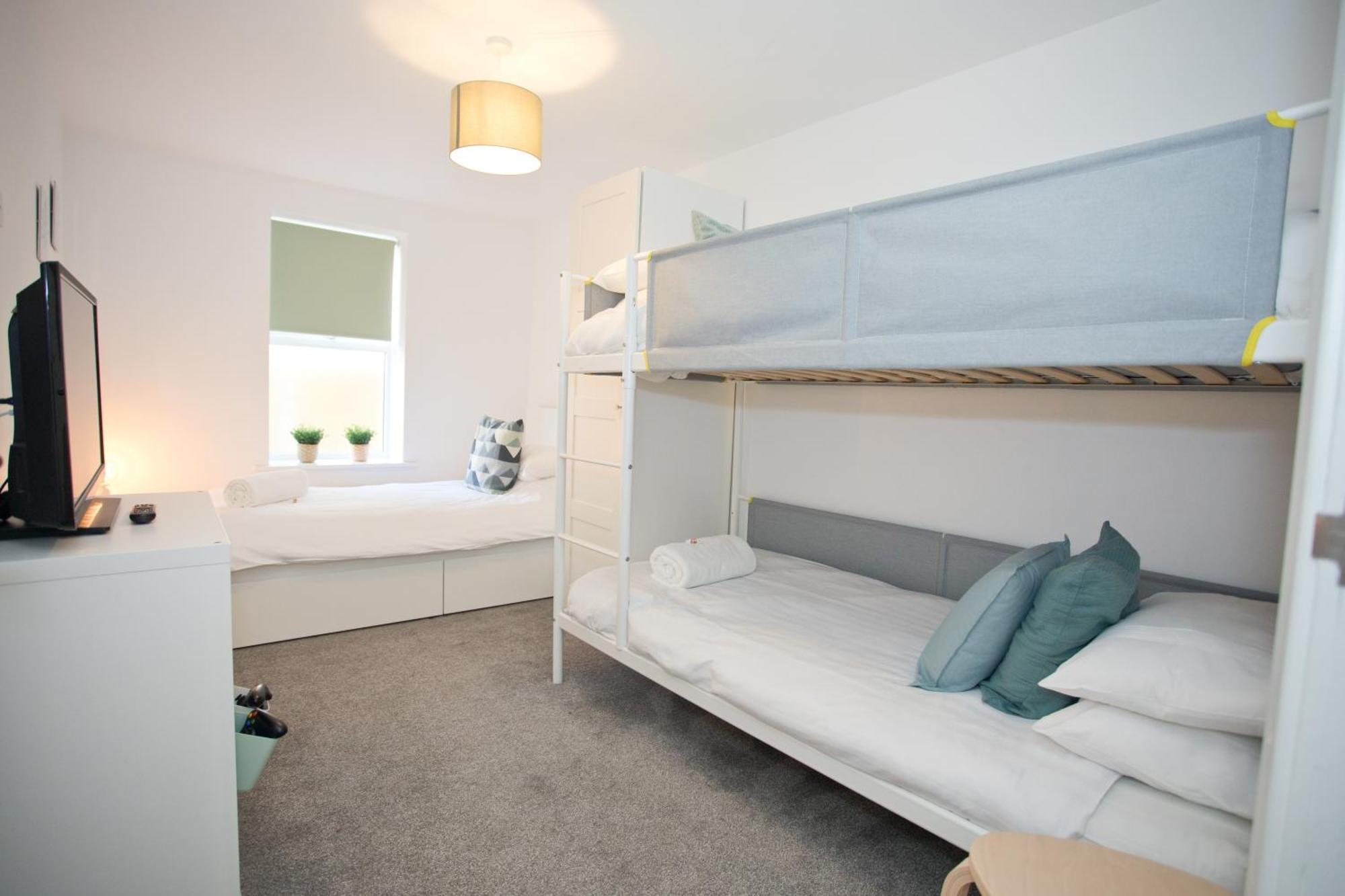 Sea Air - 2 Bedrooms - Parking - Mins To Beach Bournemouth Kültér fotó